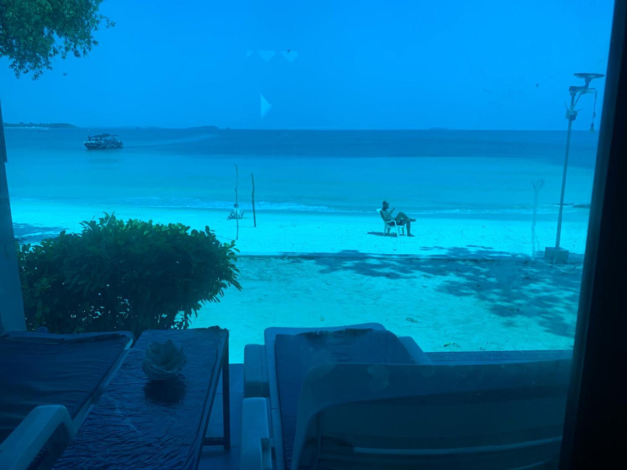 ลุงดำฮัทบีช Hotel Koh Samet Exterior foto